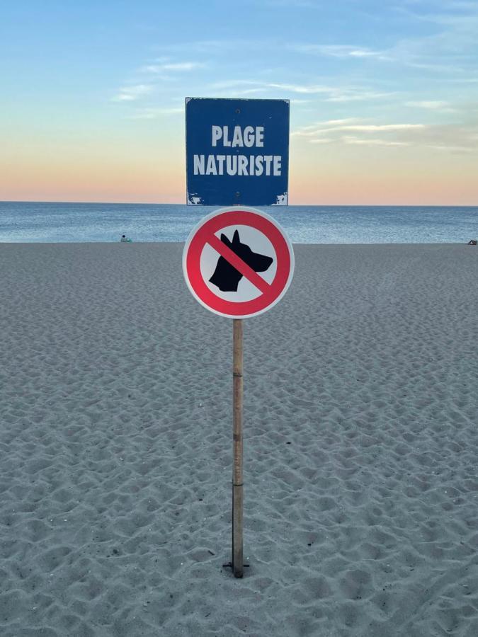 Ferienhaus In Residence Naturiste Direkt Am Strand Льокат Екстериор снимка